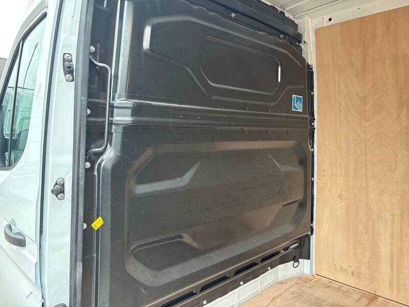 Renault Master 2.0 Dci 35 Advance Mwb Medium Roof Euro 6 Ss #32