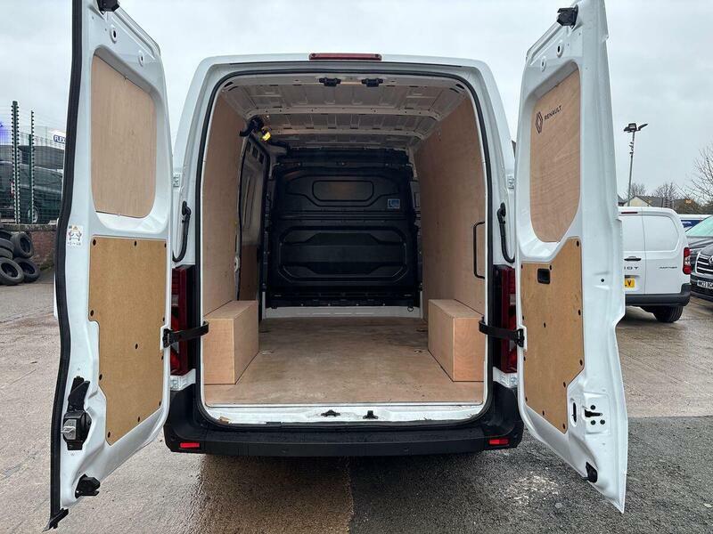 Renault Master 2.0 Dci 35 Advance Mwb Medium Roof Euro 6 Ss #35