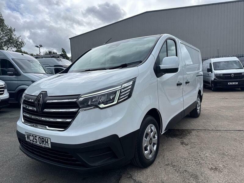Renault Trafic 2.0 Dci Blue 30 Advance Crew Van Double Cab 6Dr Di White #41