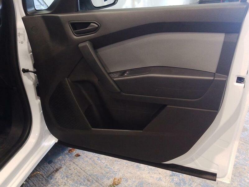 Renault Kangoo L1 E-tech Ml19 90Kw 44Kwh Adce Safety White #56