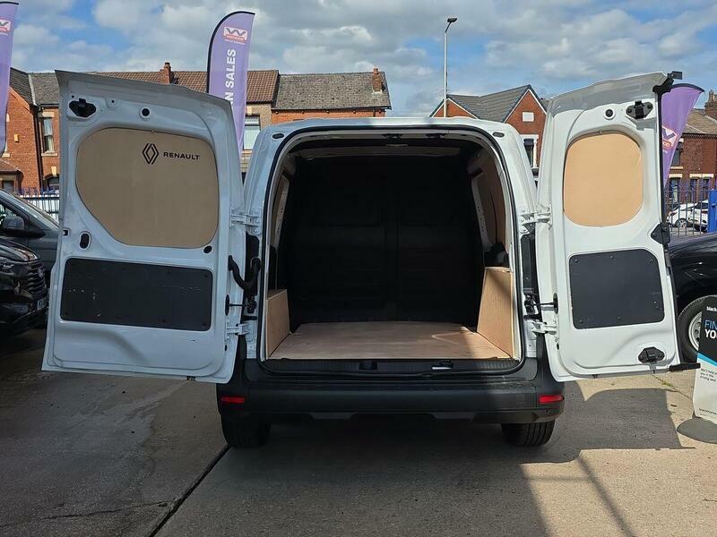 Renault Kangoo L1 E-tech Ml19 90Kw 44Kwh Adce Safety White #17