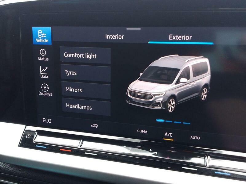 Ford Transit Connect 240 Trend L1 Swb Flexcab 1.5 Ecoboost Phev 15 Black #34