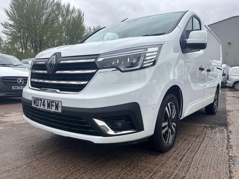 Renault Trafic Trafic Sl30 Blue Dci 130 Advance Safety Van White #13