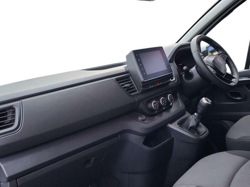 Renault Trafic 2.0 Dci Blue 30 Extra Sport Lwb Euro 6 Ss  #10