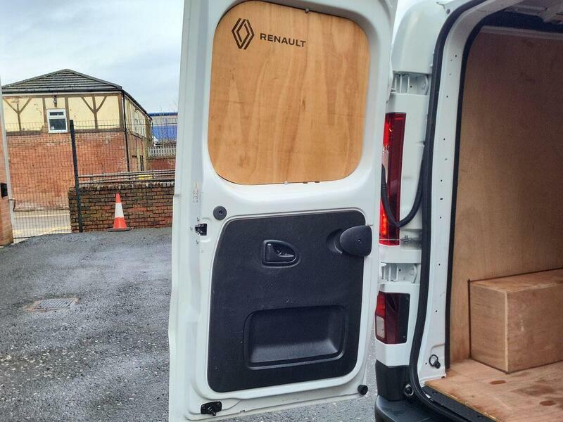 Renault Trafic 2.0 Dci Blue 30 Extra Sport Lwb Euro 6 Ss  #36