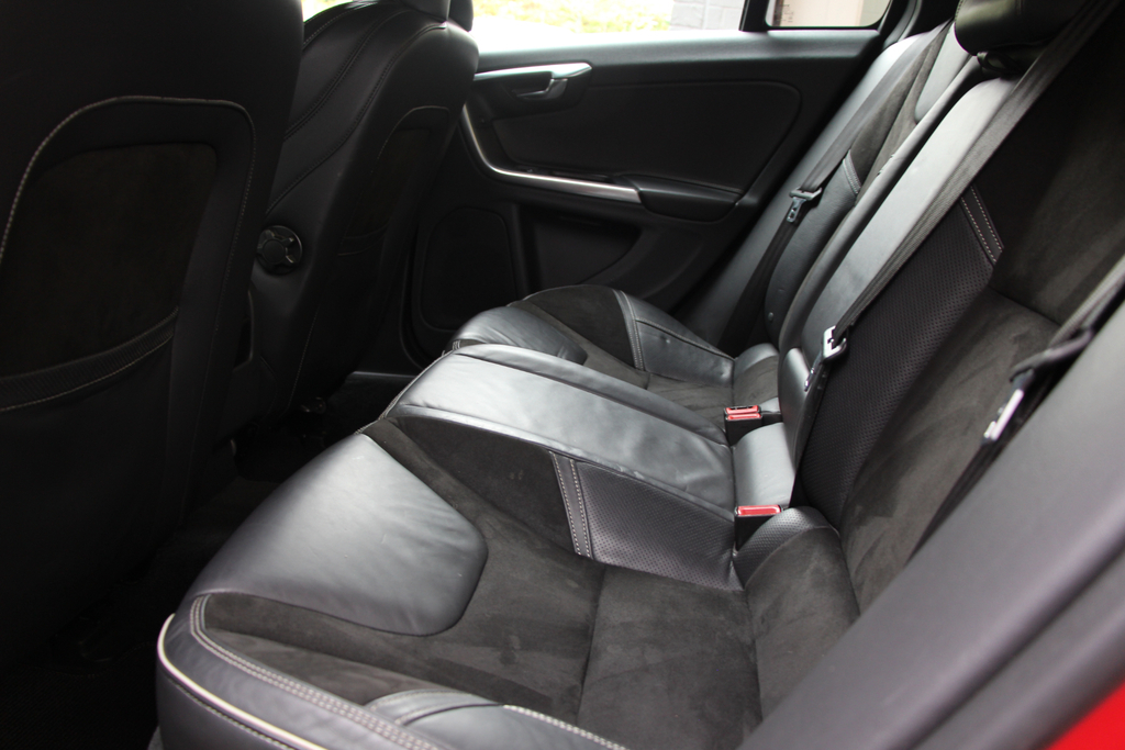 Volvo S60 2L Se Lux Blue #30