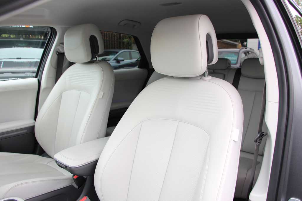 Hyundai Ioniq 77Kwh Ultimate 228 Finance From 8.9 Apr, P #4