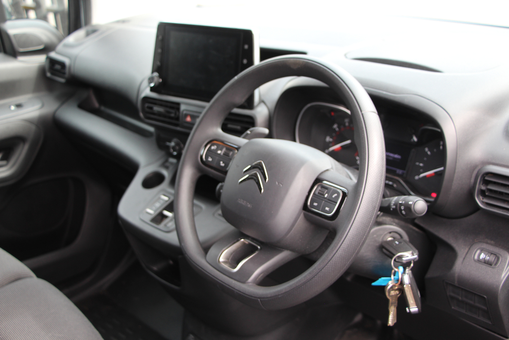 Citroen Berlingo Bluehdi 1000Driver Edition M Eat8 Swb 130 Fina #6
