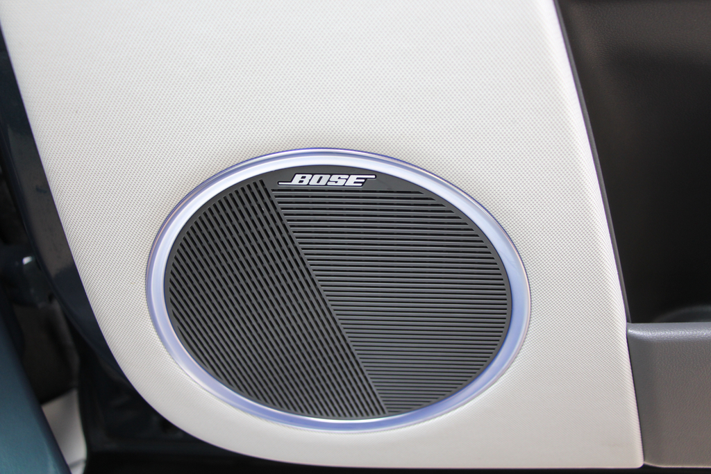 Hyundai Ioniq Automatic White #2