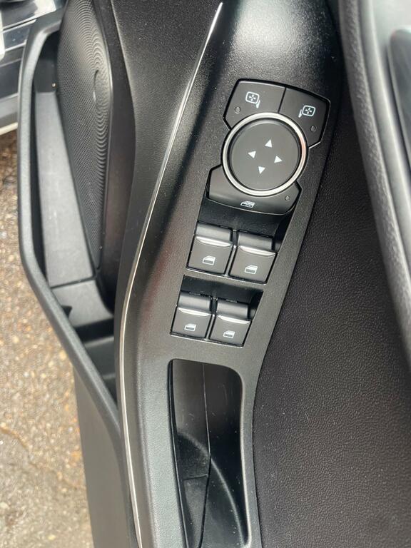 Ford Fiesta Active 1 Black #5