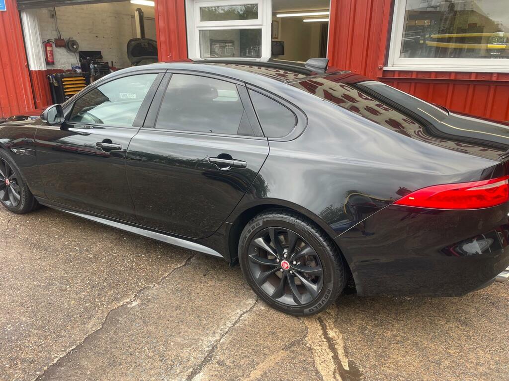Jaguar XF R-sport Black #5