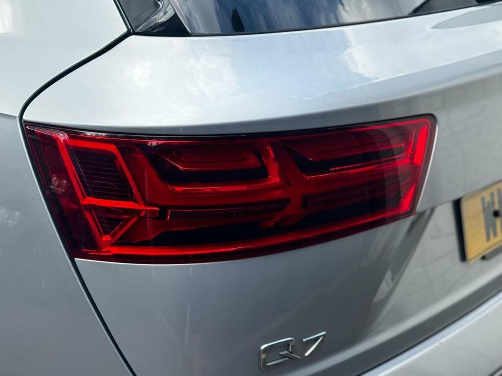 Audi Q7 3.0L Tdi Quattro S Black #33