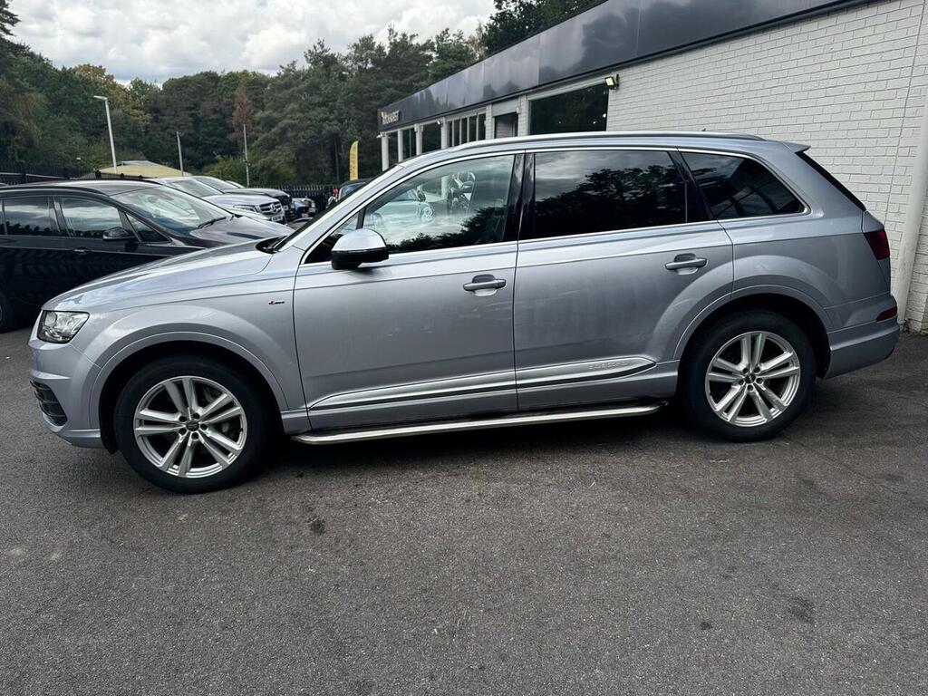 Audi Q7 3.0L Tdi Quattro S Black #7