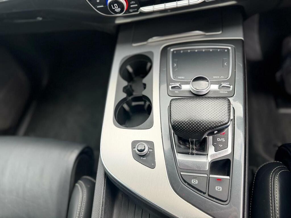 Audi Q7 3.0L Tdi Quattro S Black #13