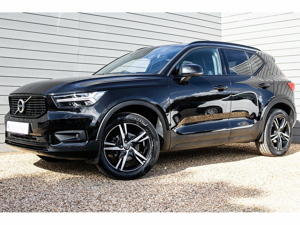 Volvo XC40 T3 R-design FR19EKN Black