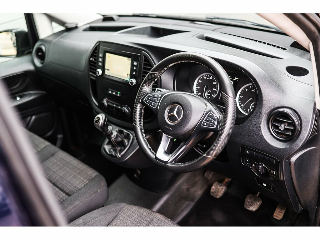Mercedes-Benz Vito 116 Cdi Premium Blue #2