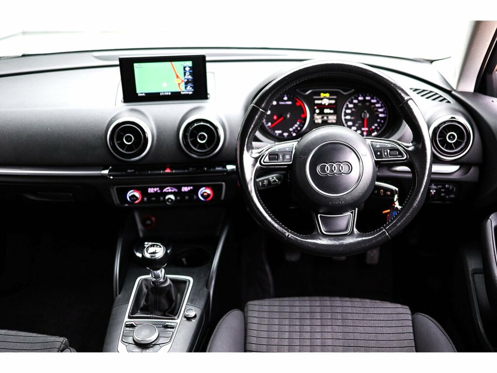 Audi A3 Tdi Sport OW65EZC White #2
