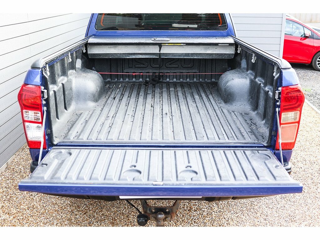 Isuzu D-Max 1.9 Yukon Double Cab 4X4 White #8