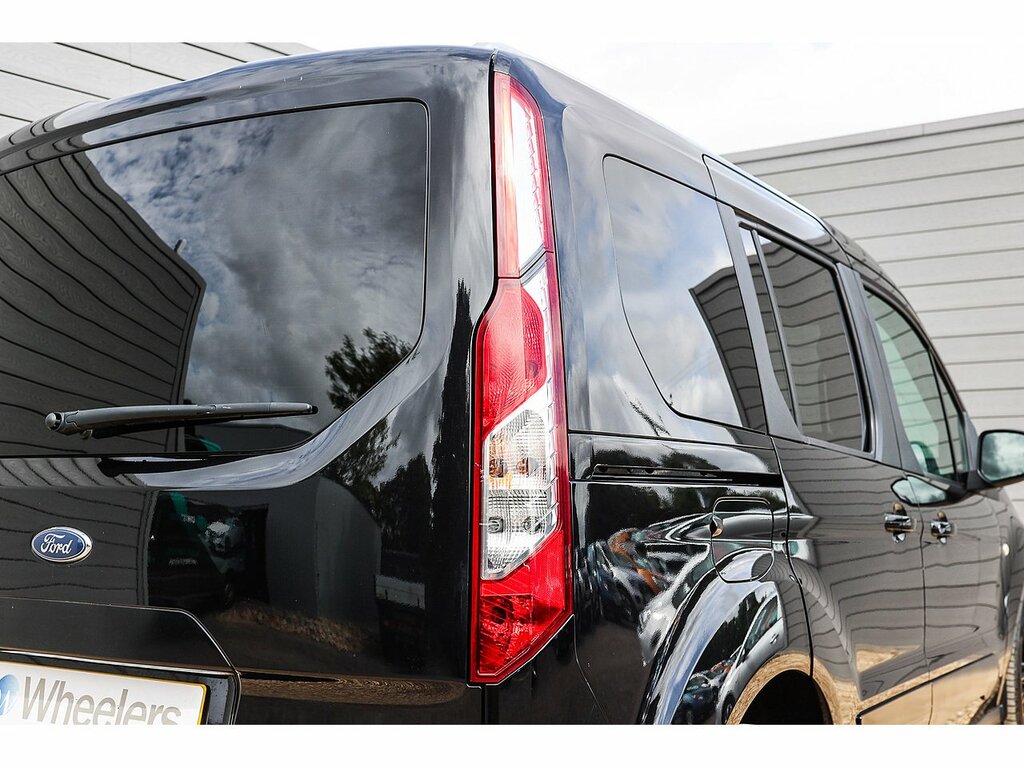 Ford Tourneo Connect 1.5D Ecoblue Titanium Powershift Grey #40