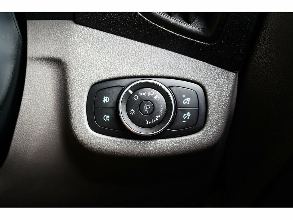 Ford Tourneo Connect 1.5D Ecoblue Titanium Powershift Grey #32
