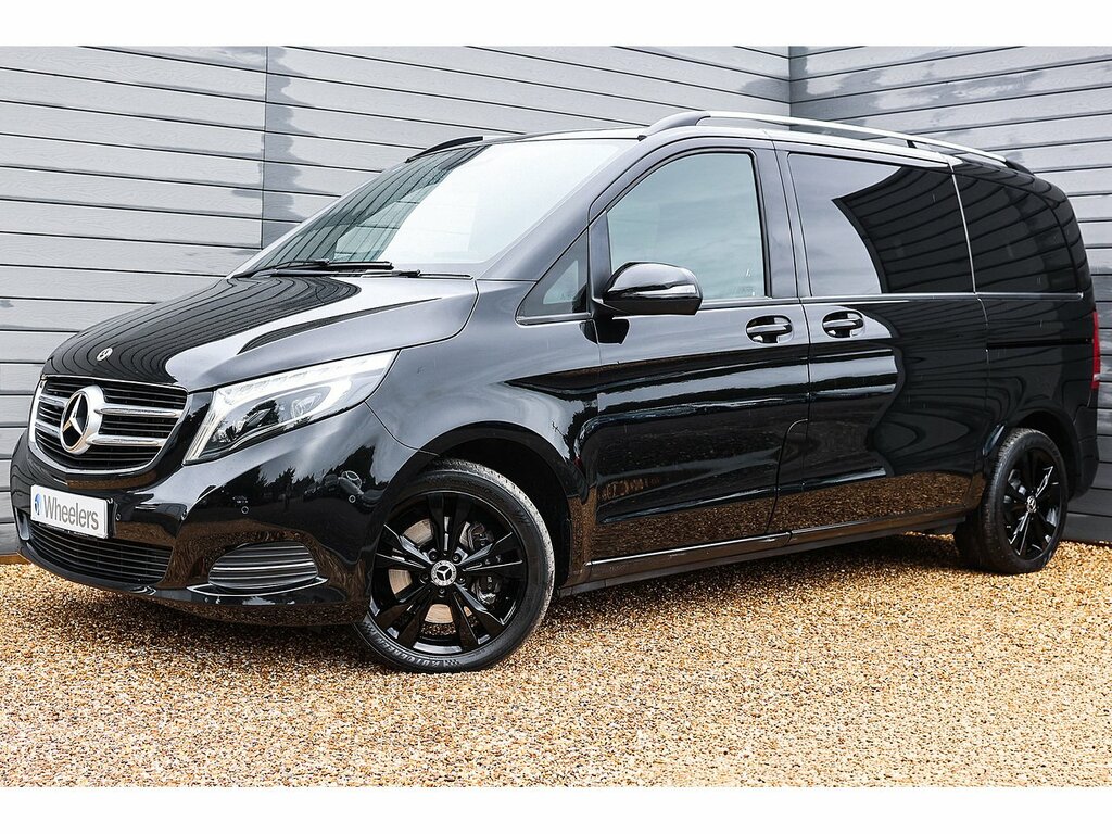 Mercedes-Benz V Class V220d Bluetec Sport Black