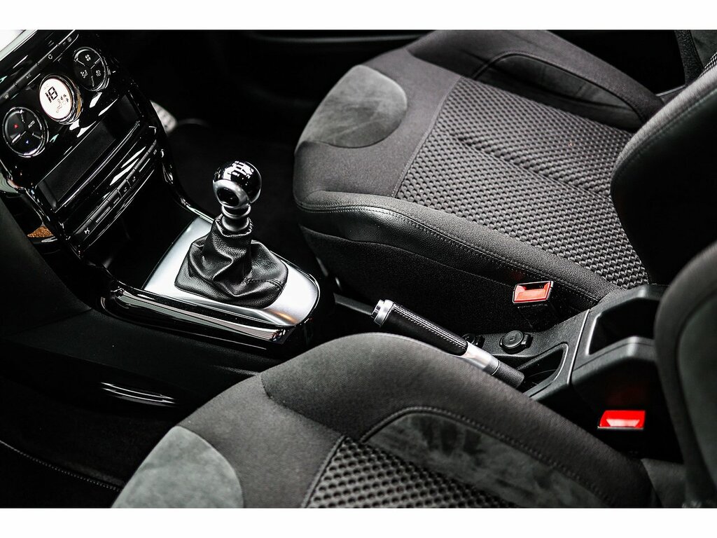 DS DS 3 1.2 Puretech Elegance Hatchback Eat6 Eu Blue #22