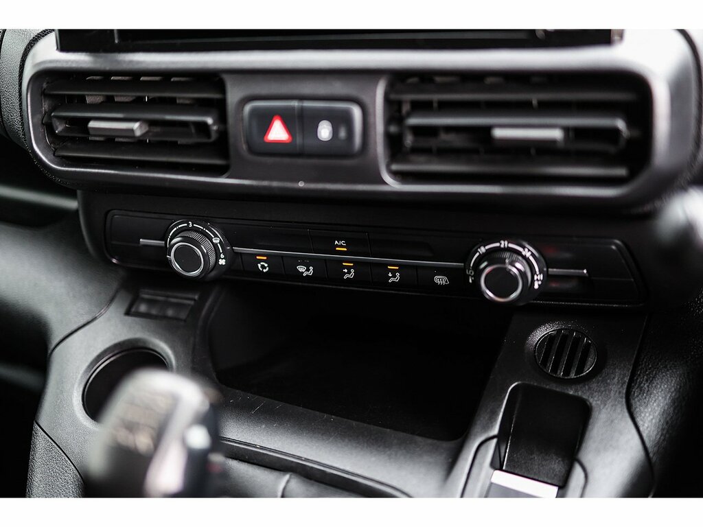 Peugeot Partner Panel Van 1.5 Bluehdi 950 Professional Long Panel White #24