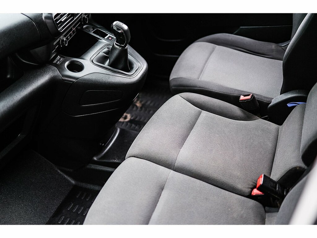 Peugeot Partner Panel Van 1.5 Bluehdi 950 Professional Long Panel White #28