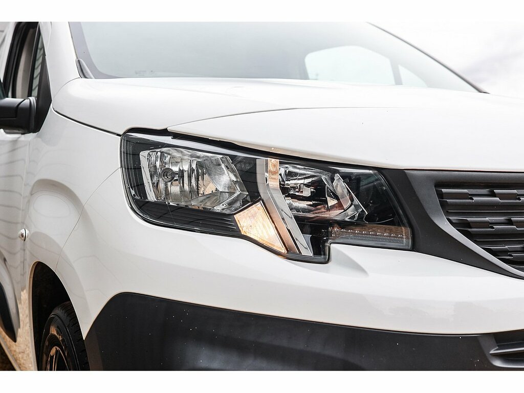 Peugeot Partner Panel Van 1.5 Bluehdi 950 Professional Long Panel White #34