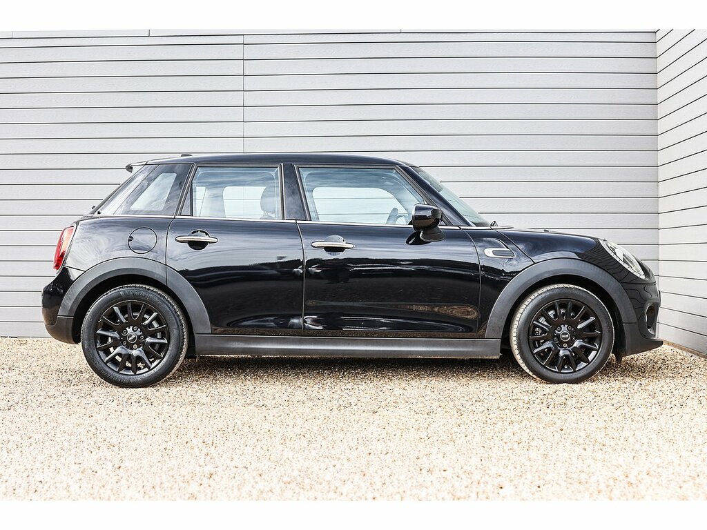 Mini Hatch Cooper Classic Black #6