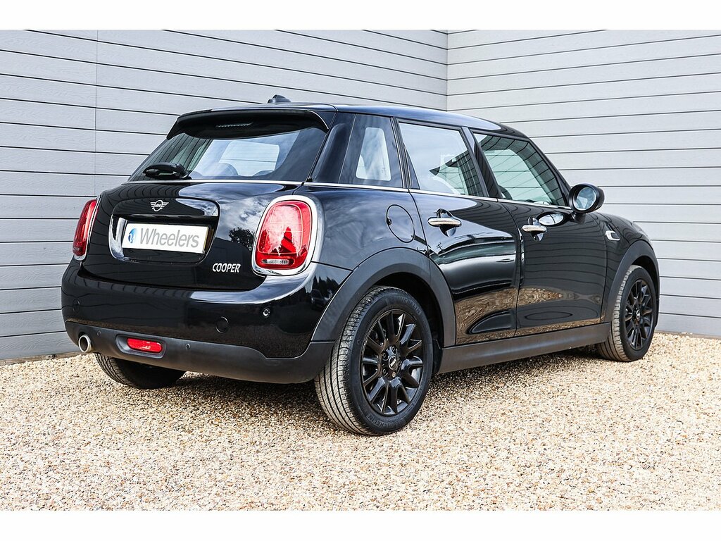 Mini Hatch Cooper Classic Black #3
