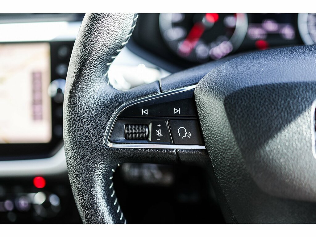Seat Arona Suv 1.0 Tsi Fr #24