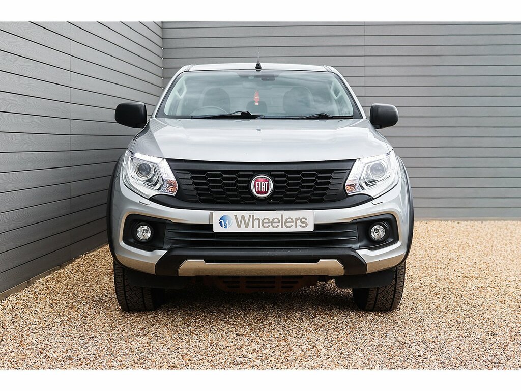 Fiat Fullback 2.4D Cross 4Wd Euro 6 Green #4