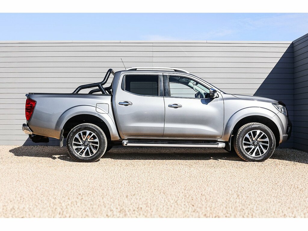 Nissan Navara Dci Tekna Grey #6