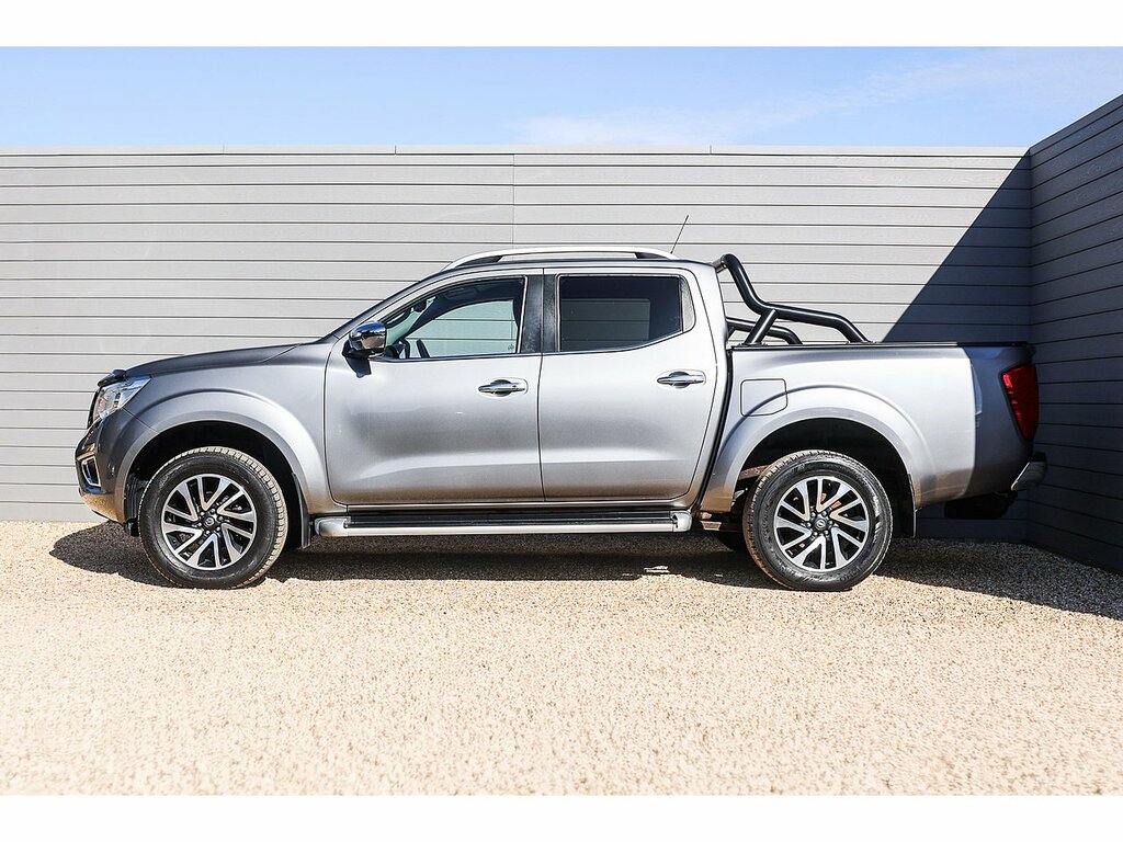 Nissan Navara Dci Tekna Grey #5