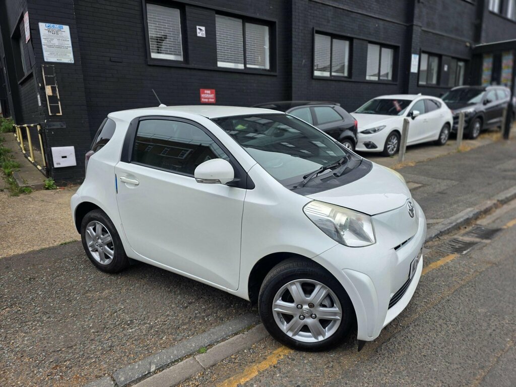 Toyota IQ 1.0 Vvt-i Euro 4 White #3