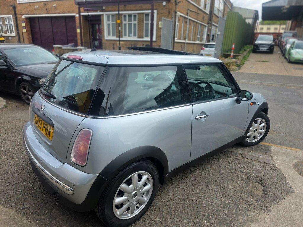 Mini Hatch 1.6 Cooper Cvt Euro 3 White #17