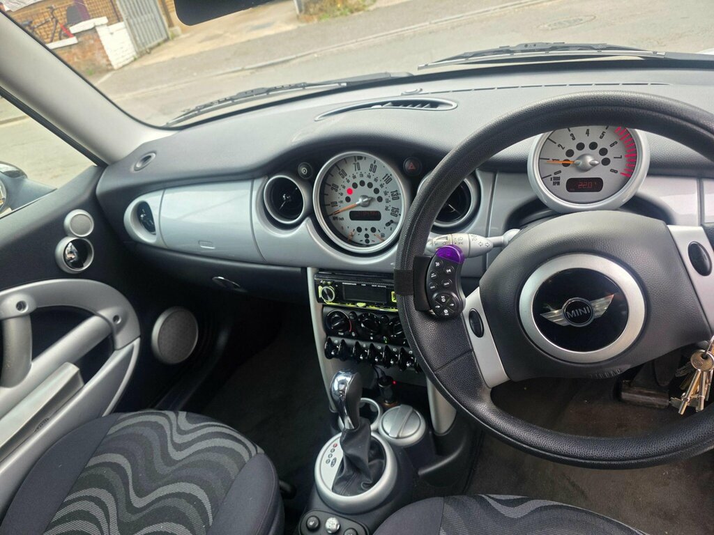 Mini Hatch 1.6 Cooper Cvt Euro 3 White #23