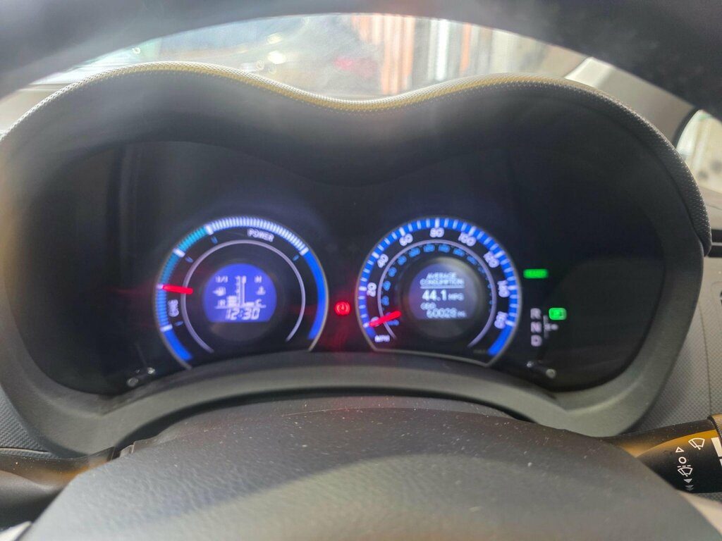Toyota Auris Hatchback Red #31