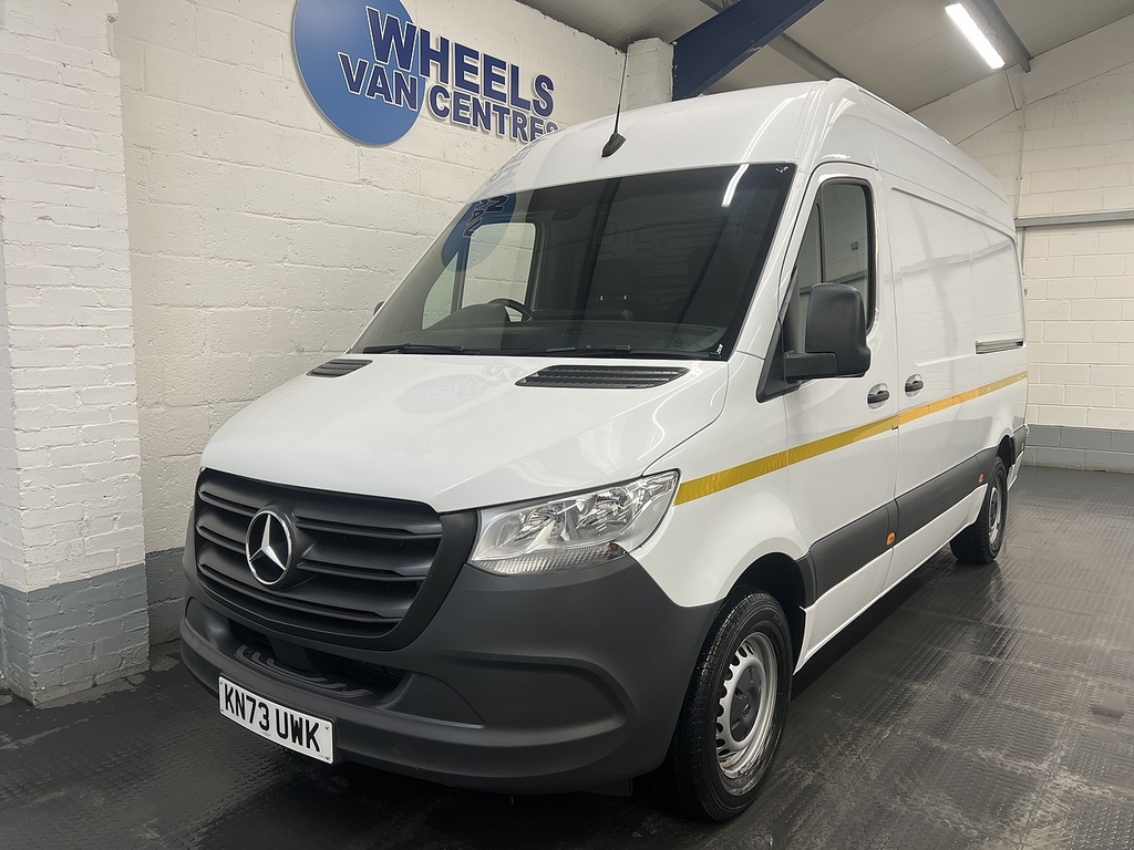 Mercedes-Benz Sprinter 2.0 315 Cdi Progressive Panel Van Manua KN73UWK White