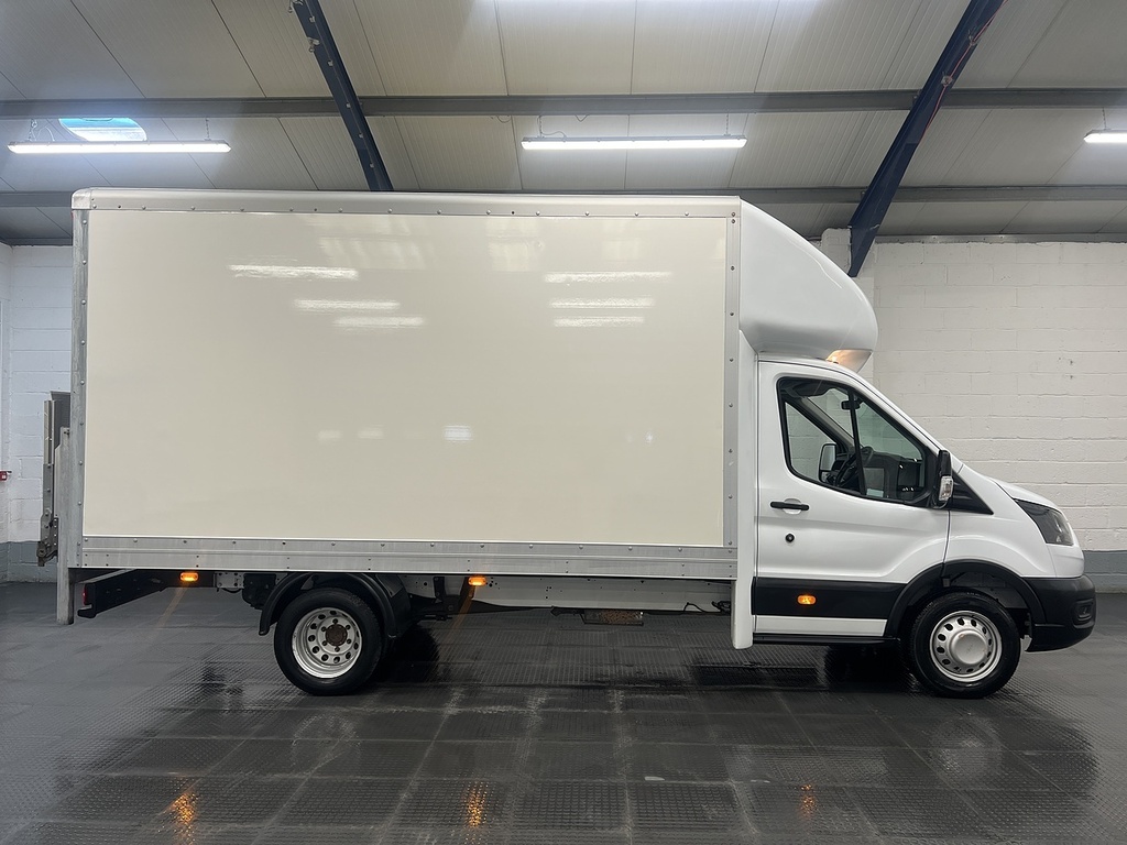 Ford Transit Custom 2.0 350 Ecoblue Leader Luton Rwd HJ21VXE White #4