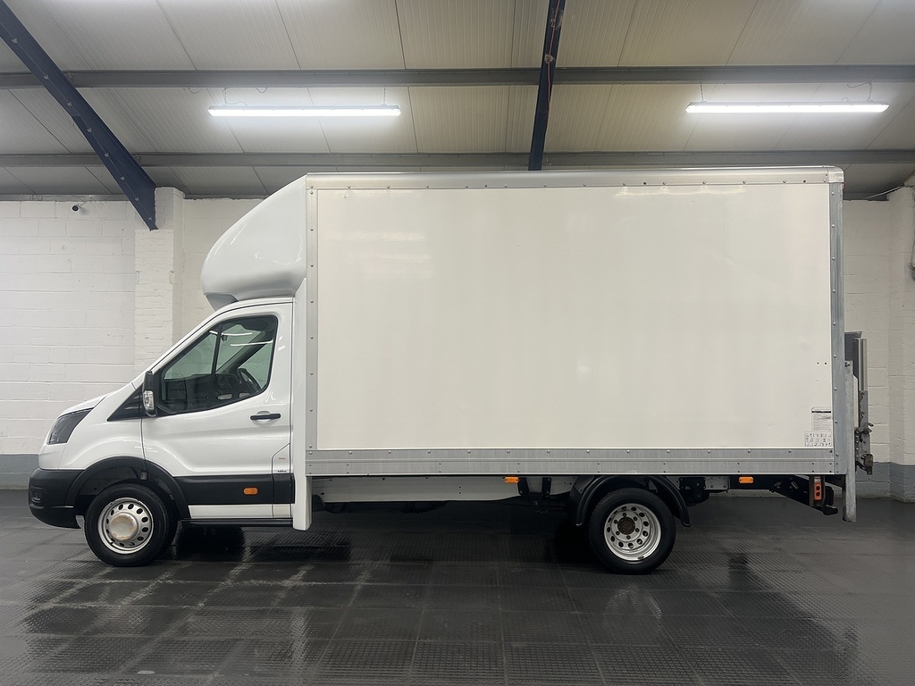 Ford Transit Custom 2.0 350 Ecoblue Leader Luton Rwd HJ21VXE White #2