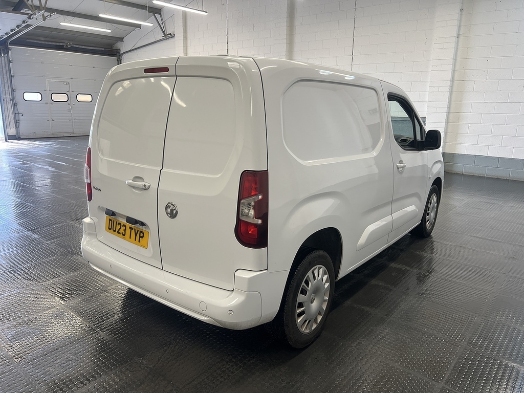 Vauxhall Combo 1.5 Turbo D 2300 Pro Panel Van L White #3