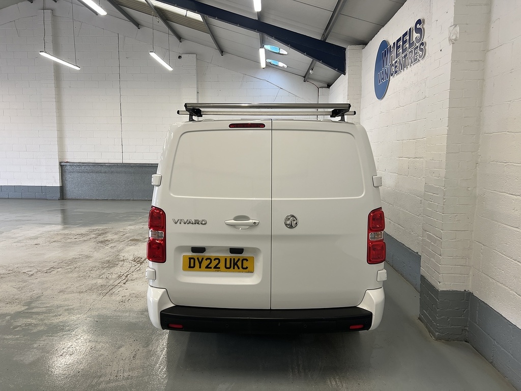 Vauxhall Vivaro 1.5 Turbo D 2900 Sportive Panel Van 6Dr Man White #4