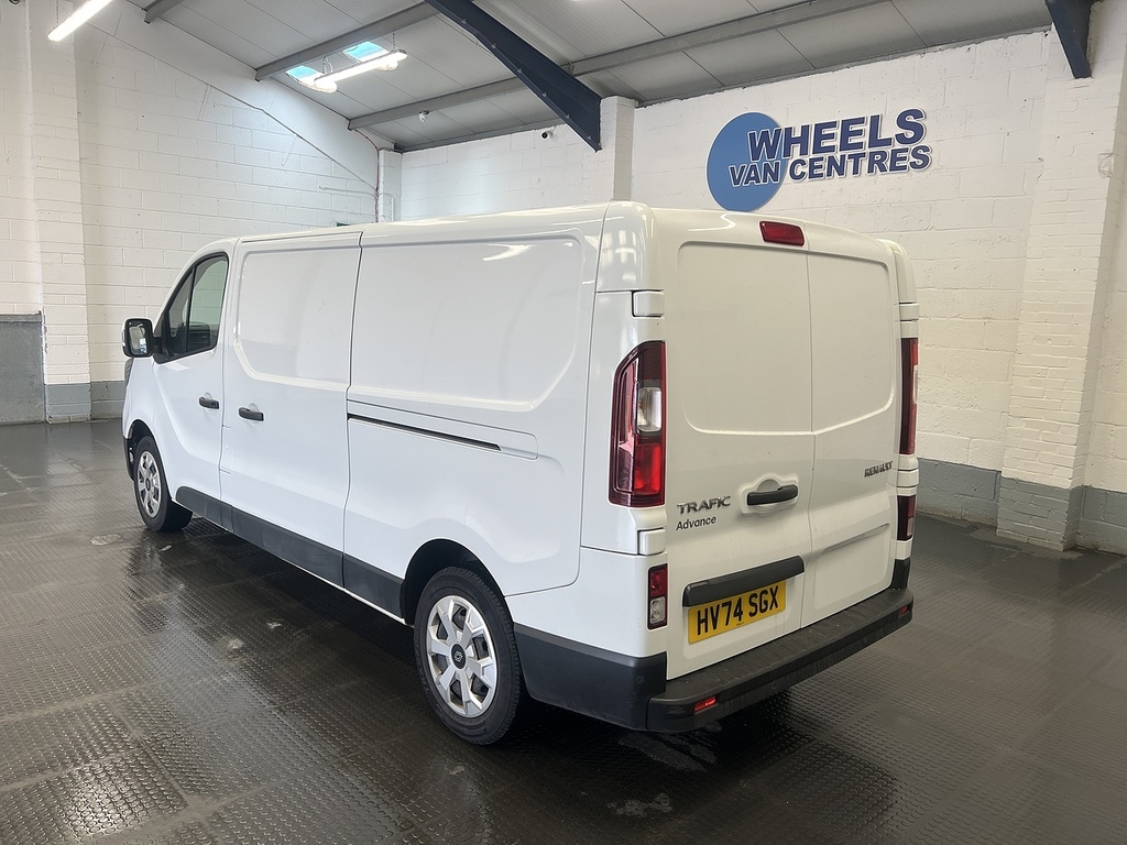 Renault Trafic 2.0 Dci Blue Ll30 Advance Panel Van Man HV74SGX White #2