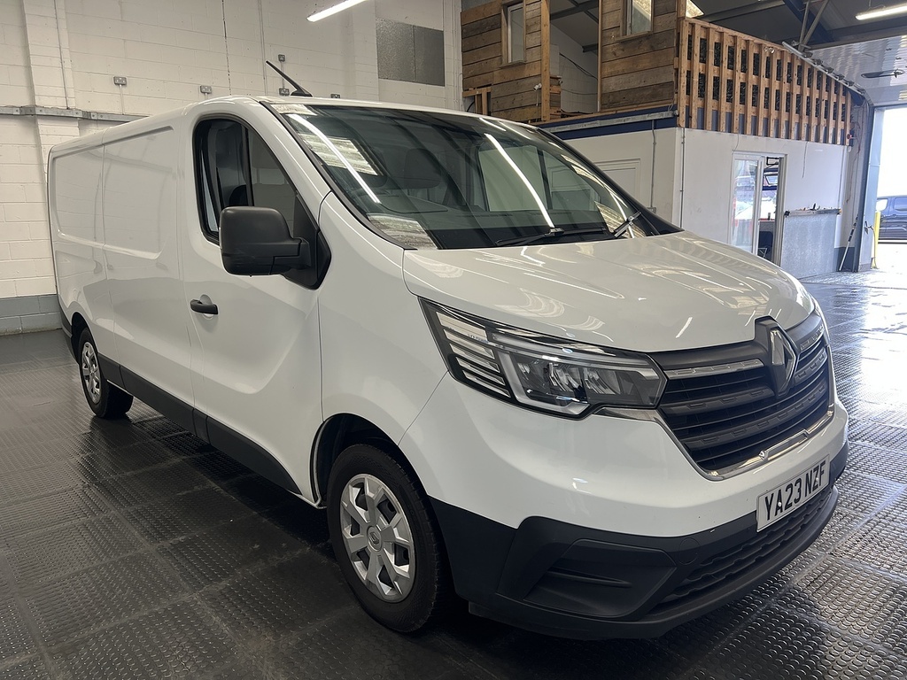 Renault Trafic 2.0 Dci Blue Ll30 Start Panel Van Manua White #4