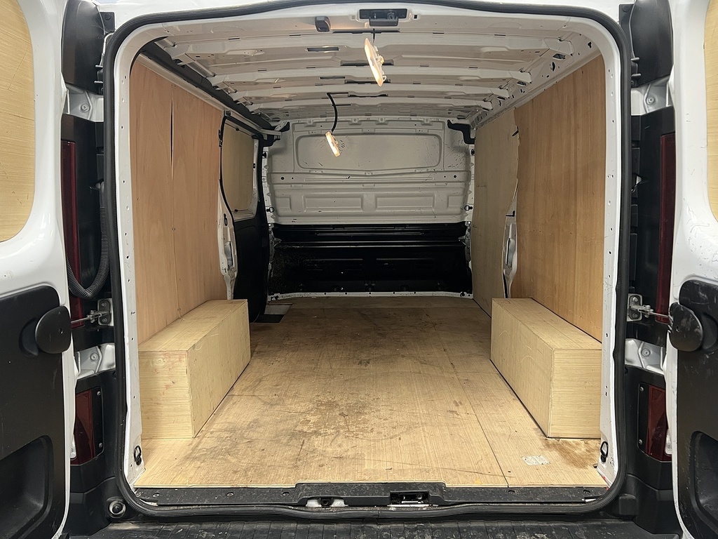 Renault Trafic 2.0 Dci Blue Ll30 Start Panel Van Manua White #5