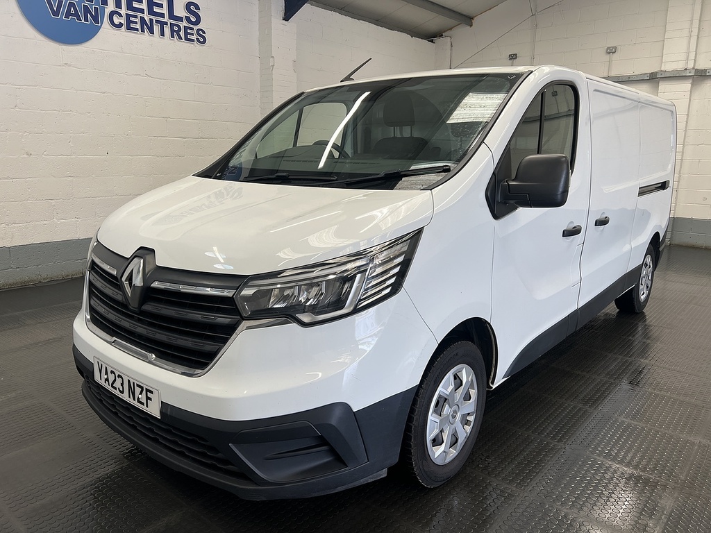 Renault Trafic 2.0 Dci Blue Ll30 Start Panel Van Manua White