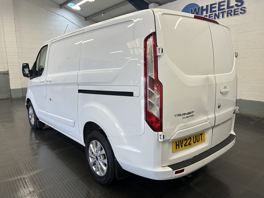 Ford Transit Custom 2.0 300 Ecoblue Limited Panel Van Manua HV22UUT White #2