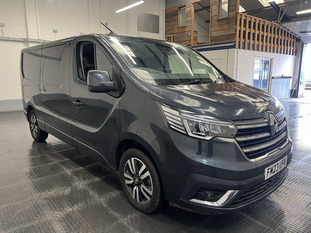 Renault Trafic 2.0 Dci Blue Ll30 Sport Panel Van Manu Grey #4